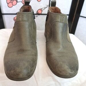 Dansko Olive Leather Ankle Boots Size 39